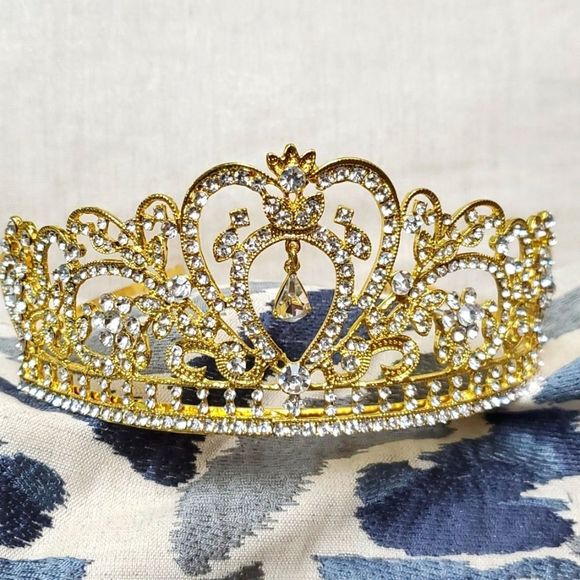 Beautiful gold & crystal tiara - bride, pageant, birthday, more!